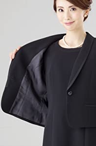 30歳代からハイミセスまで、上品にシンプルに着こなせる大人の女性のためのブラックフォーマル。ジャケットとワンピースのセットになったアンサンブルは、一年を通して着用でき、この一着があれば急な葬儀・通夜・法事などの悲しみの席でも、慌てることなく故人とのお別れに向かうことができます。 30歳代からハイミセスまで、上品にシンプルに着こなせる大人の女性のためのブラックフォーマル。ジャケットとワンピースのセットになったアンサンブルは、一年を通して着用でき、この一着があれば急な葬儀・通夜・法事などの悲しみの席でも、慌てることなく故人とのお別れに向かうことができます。