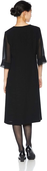 「SORITEAL BLACK LABEL」は、女性用ブラックフォーマルメーカー「アルタモーダ」がお届けする、ミセス向けブラックフォーマルブランドです。 「SORITEAL BLACK LABEL」は、女性用ブラックフォーマルメーカー「アルタモーダ」がお届けする、ミセス向けブラックフォーマルブランドです。